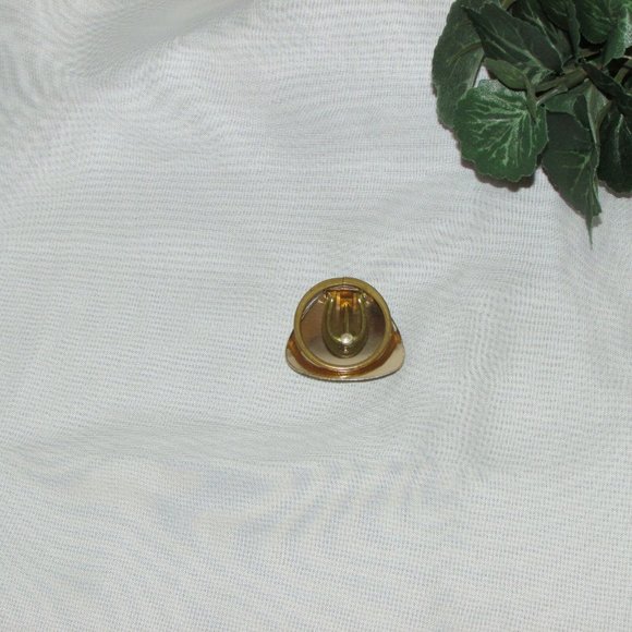 Vintage Scarf Clip Goldtone Hobnail Triangle Boho Fashion Accessory - Picture 4 of 7